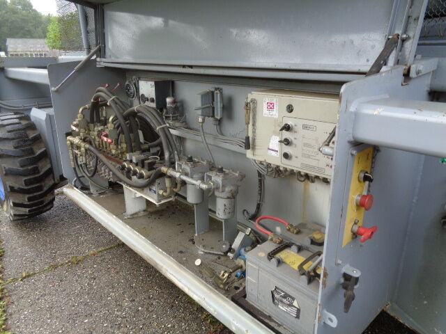 Platforma foarfeca Liftlux SL172-24D4WD: Foto 9 Platforma foarfeca Liftlux SL172-24D4WD: Foto 9