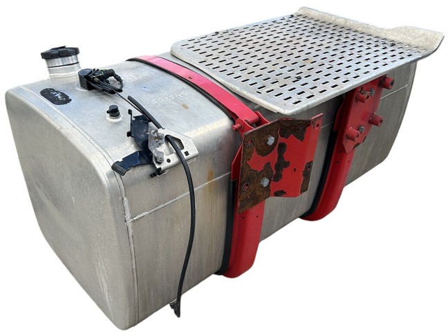 700L with brackets - Rezervor combustibil pentru Camion: Foto 4 700L with brackets - Rezervor combustibil pentru Camion: Foto 4
