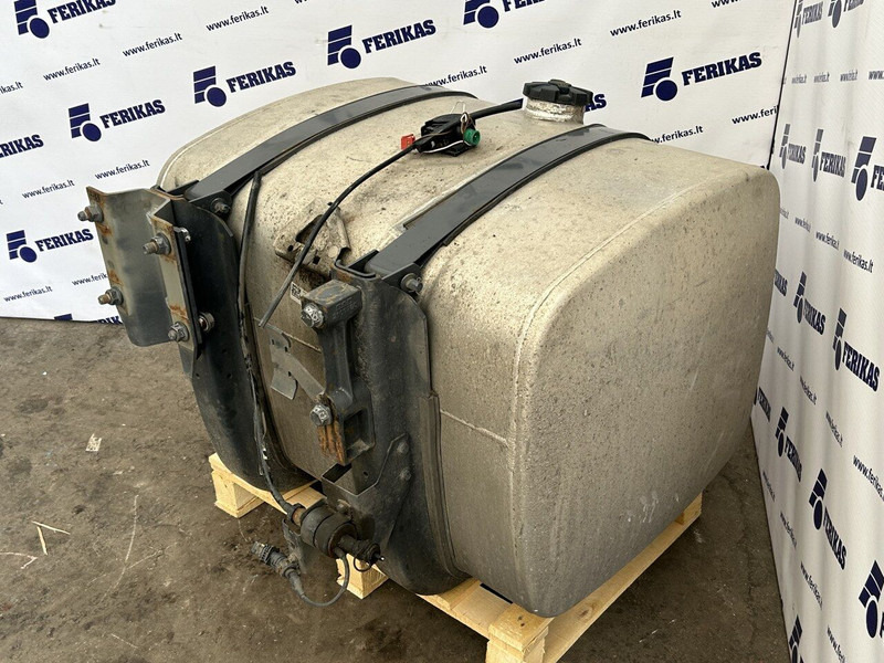DAF 335L 620x675x860 - Rezervor combustibil pentru Camion: Foto 5 DAF 335L 620x675x860 - Rezervor combustibil pentru Camion: Foto 5