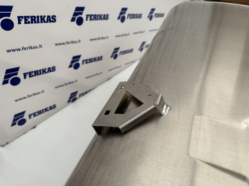 DAF - Rezervor combustibil pentru Camion: Foto 5 DAF - Rezervor combustibil pentru Camion: Foto 5