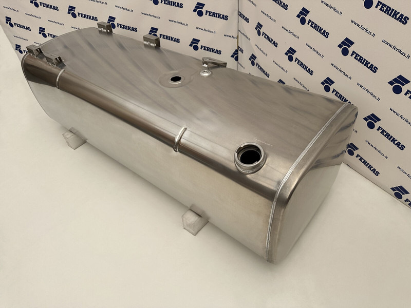 DAF New aluminum fuel tank 690L - Rezervor combustibil pentru Camion: Foto 3 DAF New aluminum fuel tank 690L - Rezervor combustibil pentru Camion: Foto 3