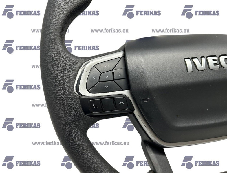 Iveco S-WAY - Volan pentru Camion: Foto 2 Iveco S-WAY - Volan pentru Camion: Foto 2
