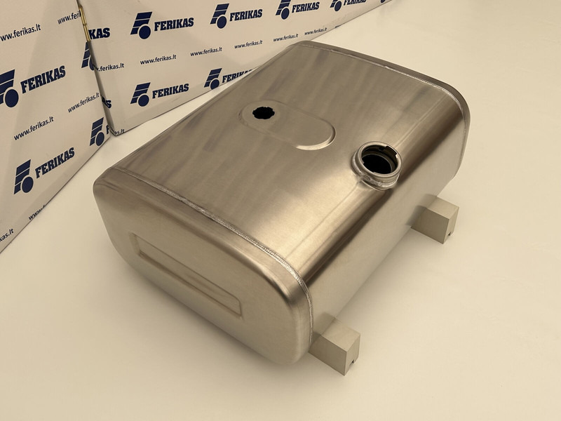 MAN New aluminum fuel tank 150L - Rezervor combustibil pentru Camion: Foto 3 MAN New aluminum fuel tank 150L - Rezervor combustibil pentru Camion: Foto 3