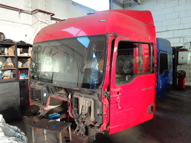 MAN TGA, TGX XXL, XLX cabs for sale, few colour in stock !!! "WORLDW - Cabină și interior pentru Camion: Foto 1 MAN TGA, TGX XXL, XLX cabs for sale, few colour in stock !!! "WORLDW - Cabină și interior pentru Camion: Foto 1