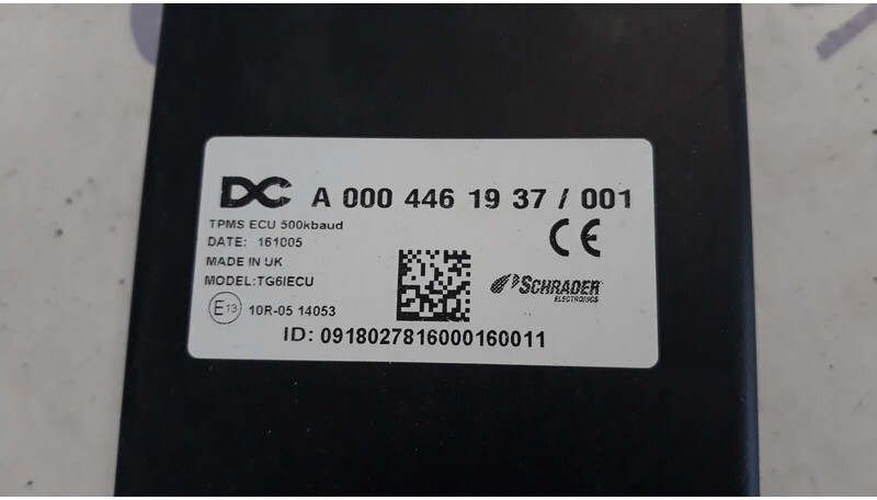 Mercedes-Benz Actros MP4 - Calculator de bord pentru Camion: Foto 4 Mercedes-Benz Actros MP4 - Calculator de bord pentru Camion: Foto 4