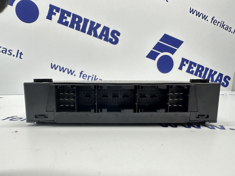 Mercedes-Benz CPC3 - Calculator de bord pentru Camion: Foto 3 Mercedes-Benz CPC3 - Calculator de bord pentru Camion: Foto 3