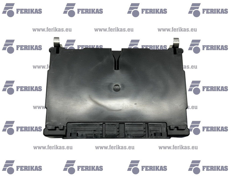 Mercedes-Benz CPC5 control device - Calculator de bord pentru Camion: Foto 2 Mercedes-Benz CPC5 control device - Calculator de bord pentru Camion: Foto 2