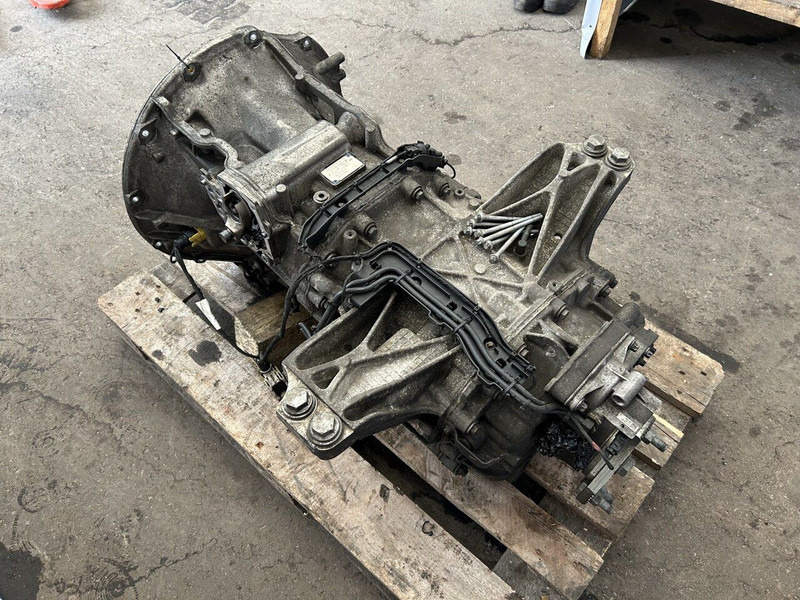 Mercedes-Benz G211-12 - Cutie de viteze pentru Camion: Foto 4 Mercedes-Benz G211-12 - Cutie de viteze pentru Camion: Foto 4