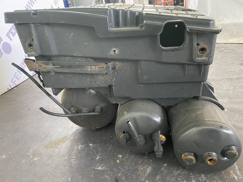 Mercedes-Benz MB actros mp4 - Acumulator pentru Camion: Foto 4 Mercedes-Benz MB actros mp4 - Acumulator pentru Camion: Foto 4