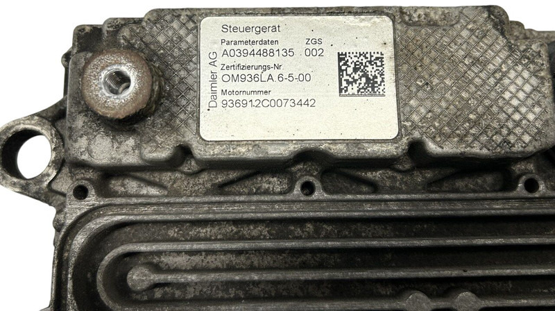 Mercedes-Benz MCM2.1 - Calculator de bord pentru Camion: Foto 5 Mercedes-Benz MCM2.1 - Calculator de bord pentru Camion: Foto 5