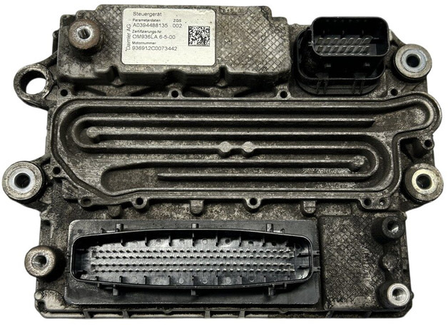 Mercedes-Benz MCM2.1 - Calculator de bord pentru Camion: Foto 2 Mercedes-Benz MCM2.1 - Calculator de bord pentru Camion: Foto 2