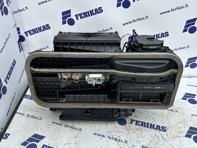 Mercedes-Benz air conditionioning heater system - Încălzire/ Ventilație pentru Camion: Foto 3 Mercedes-Benz air conditionioning heater system - Încălzire/ Ventilație pentru Camion: Foto 3