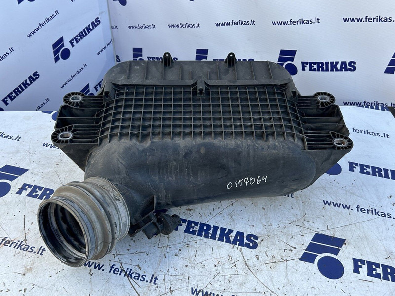 Mercedes-Benz air filter box - Filtru de cabină pentru Camion: Foto 1 Mercedes-Benz air filter box - Filtru de cabină pentru Camion: Foto 1