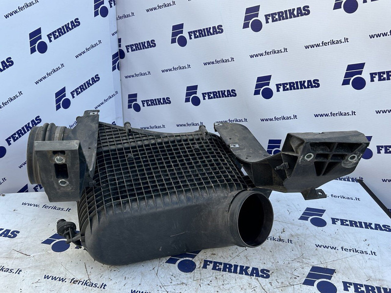 Mercedes-Benz air filter box - Filtru de cabină pentru Camion: Foto 2 Mercedes-Benz air filter box - Filtru de cabină pentru Camion: Foto 2