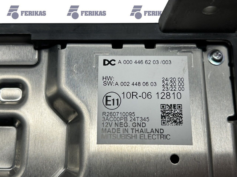 Mercedes-Benz instrumental cluster, dashboard - Tablou de bord pentru Camion: Foto 4 Mercedes-Benz instrumental cluster, dashboard - Tablou de bord pentru Camion: Foto 4