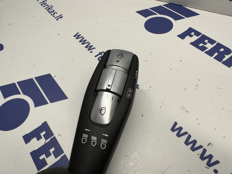 Mercedes-Benz wiper, turn switch stalk - Releu pentru Camion: Foto 3 Mercedes-Benz wiper, turn switch stalk - Releu pentru Camion: Foto 3