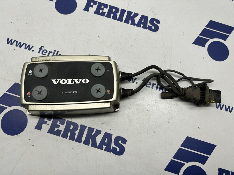 Volvo battery charger, converter - Sistem electric pentru Camion: Foto 1 Volvo battery charger, converter - Sistem electric pentru Camion: Foto 1