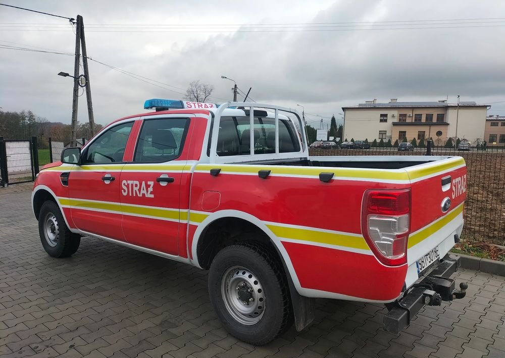Ford Ranger 4x4 2.0 TDCI Straż strażacki pożarniczy ratowniczy pickup (Amarok, Navara, L200, Hilux) - Pick-up: Foto 2 Ford Ranger 4x4 2.0 TDCI Straż strażacki pożarniczy ratowniczy pickup (Amarok, Navara, L200, Hilux) - Pick-up: Foto 2
