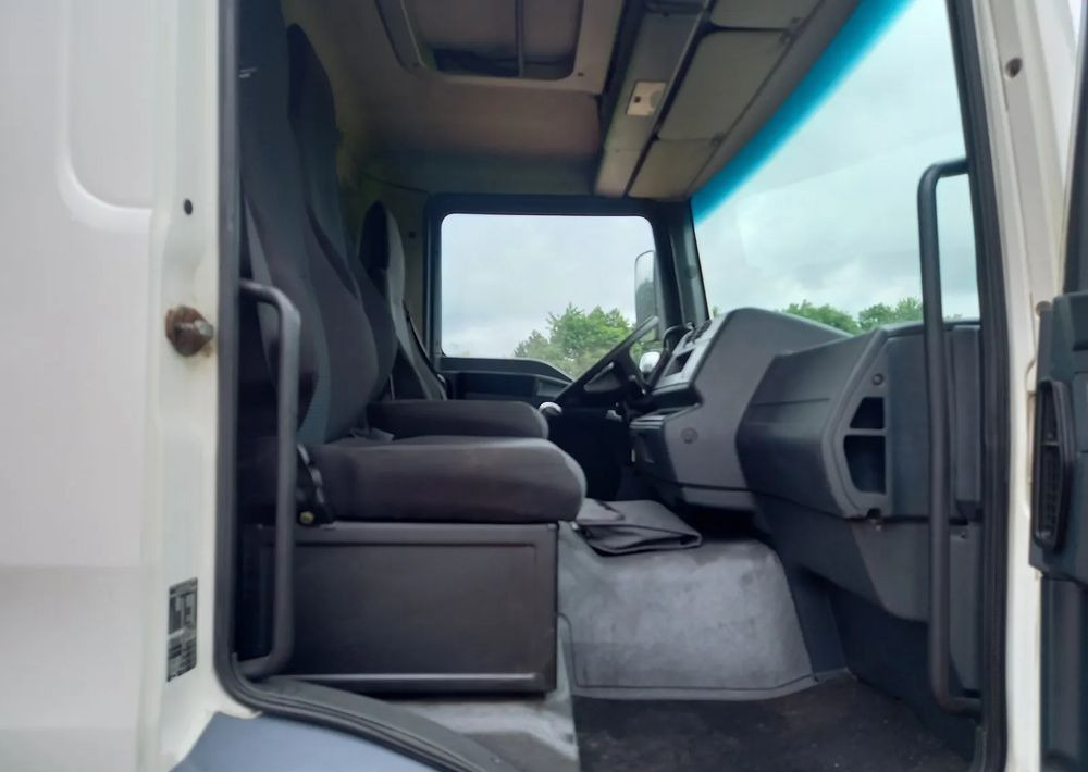 Camion basculantă MAN TGL 12 250 EURO 5 WYWROTKA WYWROT KIPER: Foto 15 Camion basculantă MAN TGL 12 250 EURO 5 WYWROTKA WYWROT KIPER: Foto 15