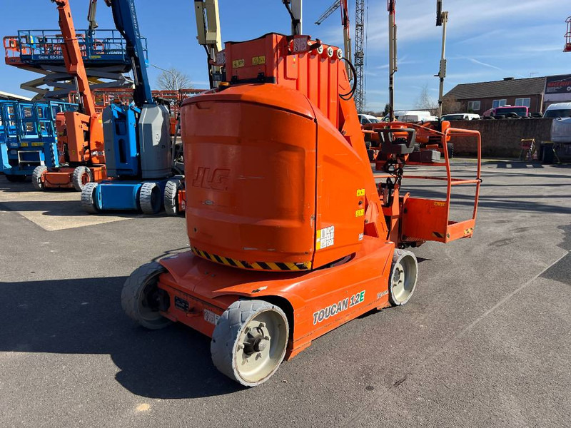 JLG Toucan 12E elektro 12m (1811) - Nacela articulata: Foto 3 JLG Toucan 12E elektro 12m (1811) - Nacela articulata: Foto 3