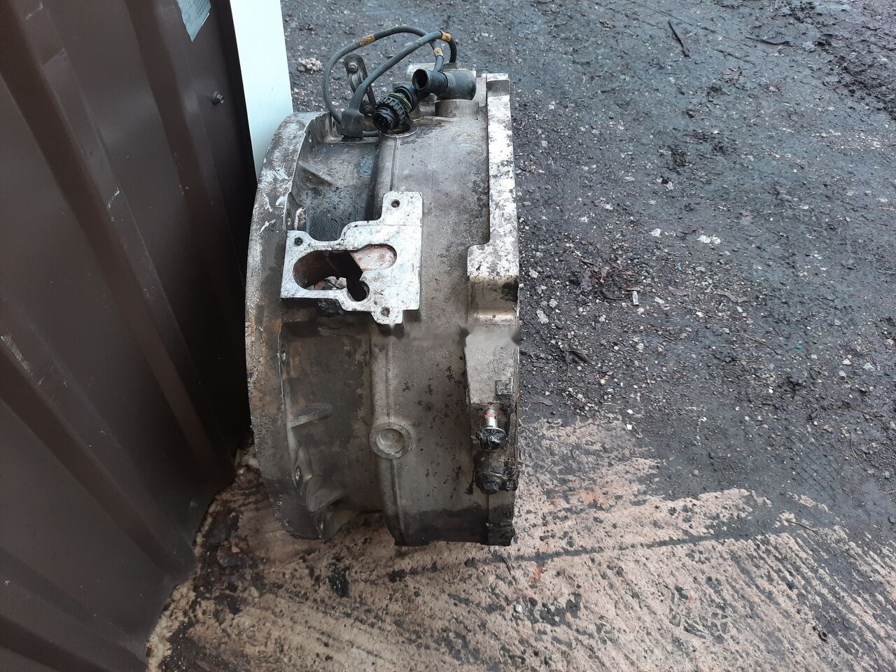 Elektrodvigatel ot Volvo B5LH Volvo Servomotor WP29E / ACP06120G1 Volvo HYBRID VOLVO B5LH - Sistem electric pentru Autobuz: Foto 5 Elektrodvigatel ot Volvo B5LH Volvo Servomotor WP29E / ACP06120G1 Volvo HYBRID VOLVO B5LH - Sistem electric pentru Autobuz: Foto 5