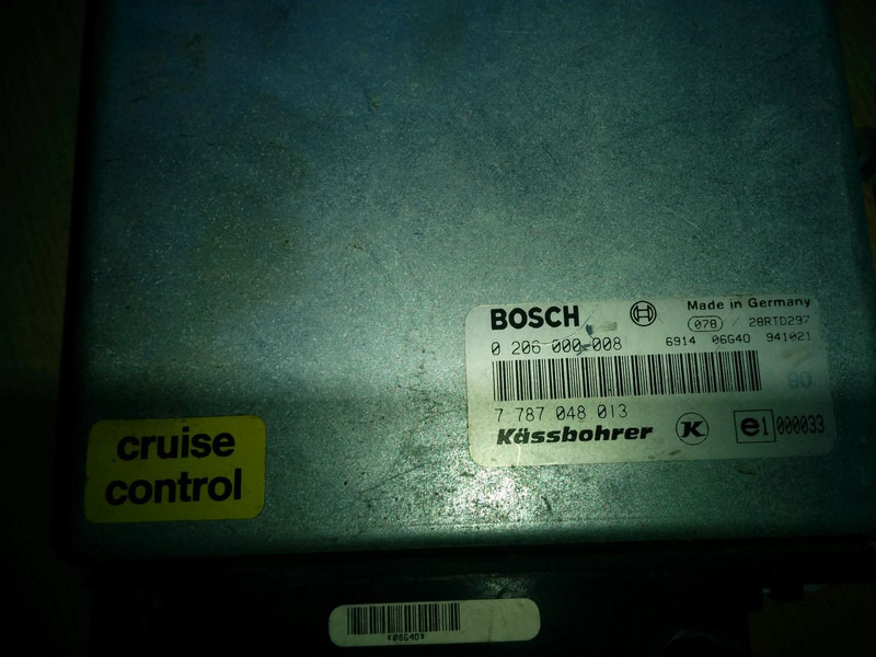 MAN Intarder EST-32 ZF-6009058022 - Calculator de bord: Foto 3 MAN Intarder EST-32 ZF-6009058022 - Calculator de bord: Foto 3