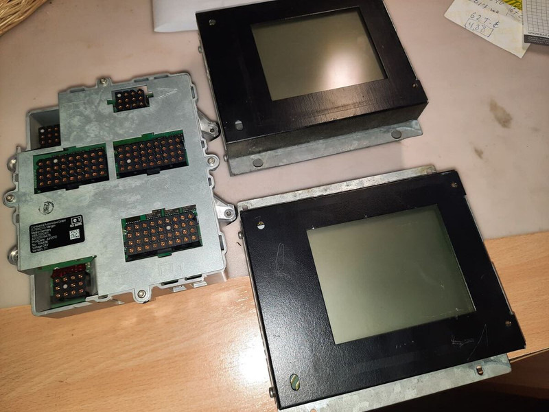 Mercedes-Benz D-78052VS - Tablou de bord: Foto 2 Mercedes-Benz D-78052VS - Tablou de bord: Foto 2