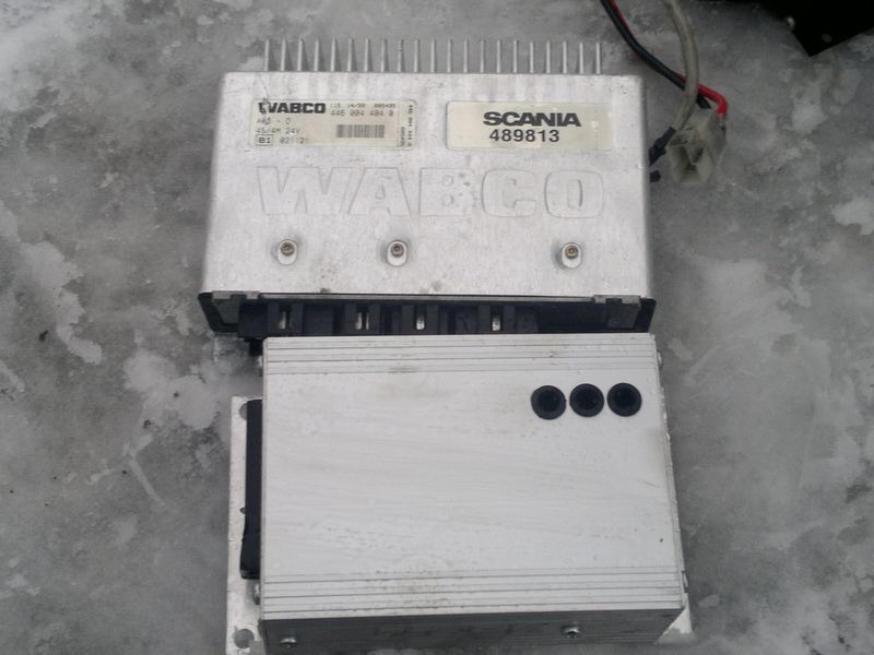 Scania VDO 412.413\006\002 . 412.413/006/005 - Calculator de bord: Foto 4 Scania VDO 412.413\006\002 . 412.413/006/005 - Calculator de bord: Foto 4