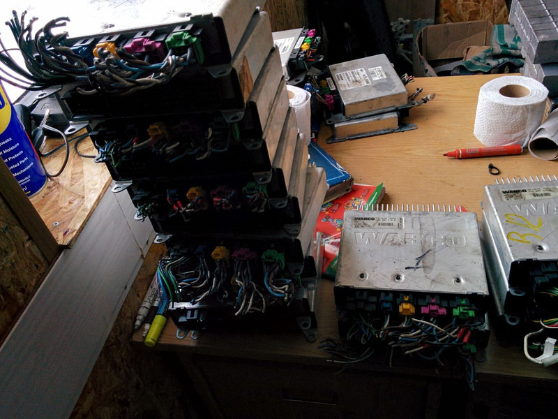 Scania WABCO -4460040850 .4S/4M-4460044230. 4460044040.6S/6M4460034160. - Calculator de bord: Foto 4 Scania WABCO -4460040850 .4S/4M-4460044230. 4460044040.6S/6M4460034160. - Calculator de bord: Foto 4