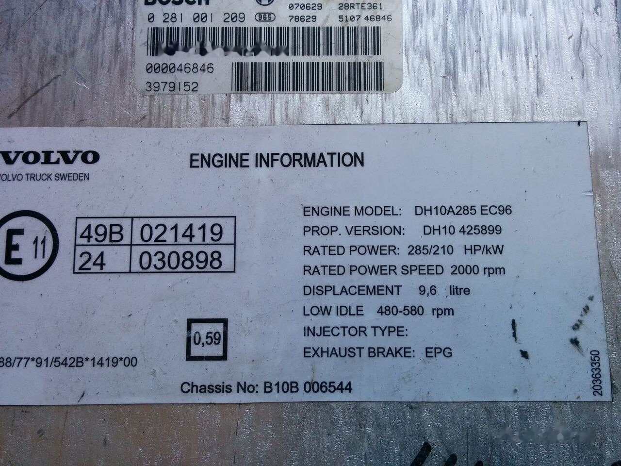 Volvo Bosh 0986282023 . /1209/ VDO Volvo B10 - Calculator de bord pentru Autobuz: Foto 1 Volvo Bosh 0986282023 . /1209/ VDO Volvo B10 - Calculator de bord pentru Autobuz: Foto 1