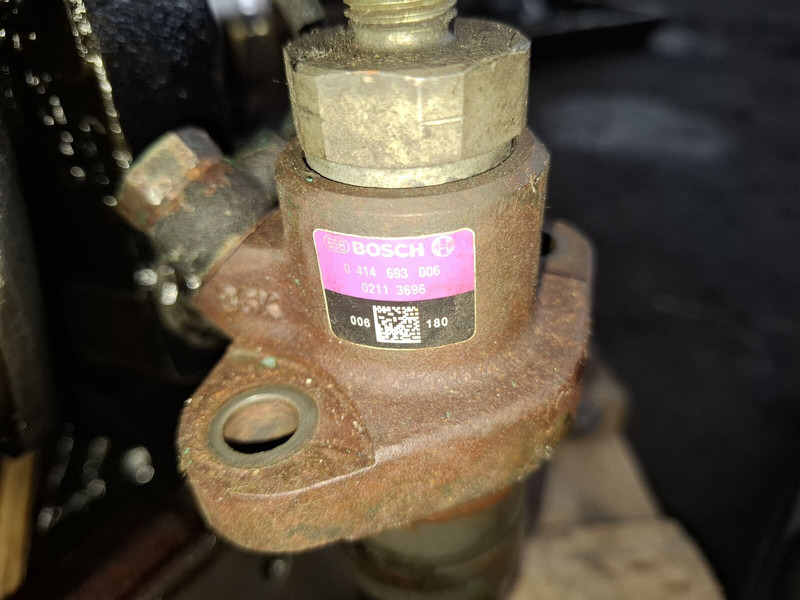 Volvo DCOOBF / Scania / D10a. D7a . D7C - Filtru de combustibil: Foto 5 Volvo DCOOBF / Scania / D10a. D7a . D7C - Filtru de combustibil: Foto 5