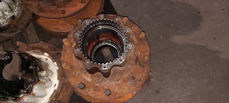 Volvo Iveko. Неоплан - Butuc: Foto 3 Volvo Iveko. Неоплан - Butuc: Foto 3