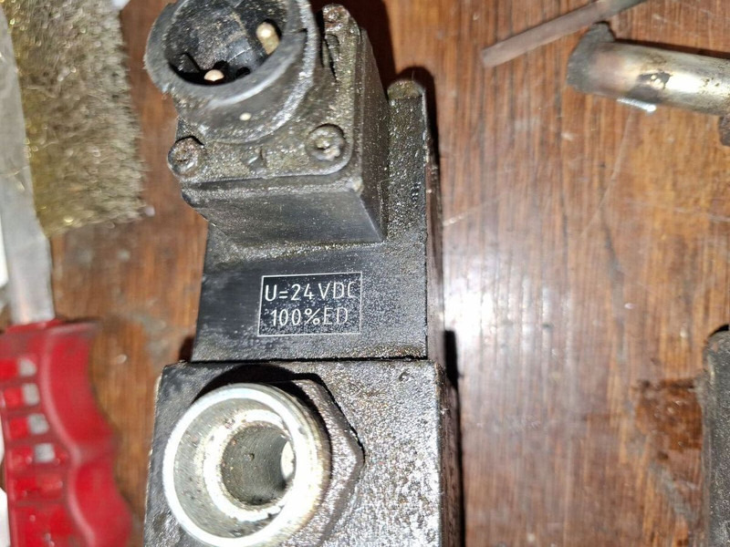 Volvo ZFLS / Herion - Cilindru hidraulic: Foto 5 Volvo ZFLS / Herion - Cilindru hidraulic: Foto 5