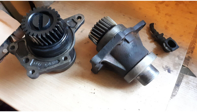 Volvo привода шкивов ремней и топливного насоса - Arbore cotit: Foto 3 Volvo привода шкивов ремней и топливного насоса - Arbore cotit: Foto 3