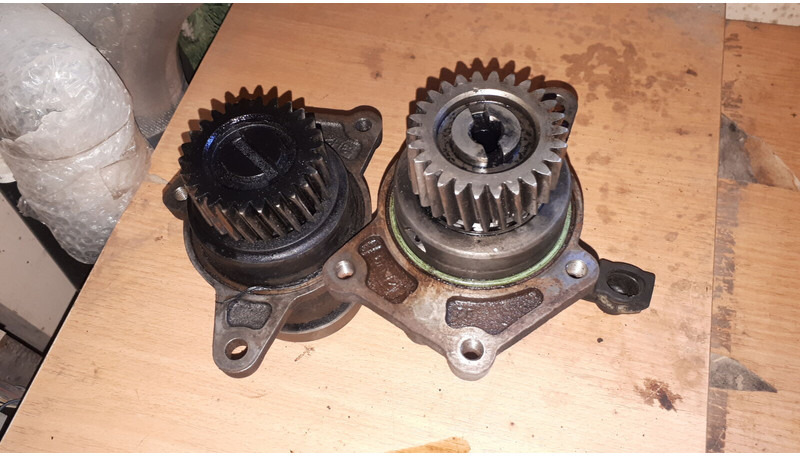 Volvo привода шкивов ремней и топливного насоса - Arbore cotit: Foto 4 Volvo привода шкивов ремней и топливного насоса - Arbore cotit: Foto 4