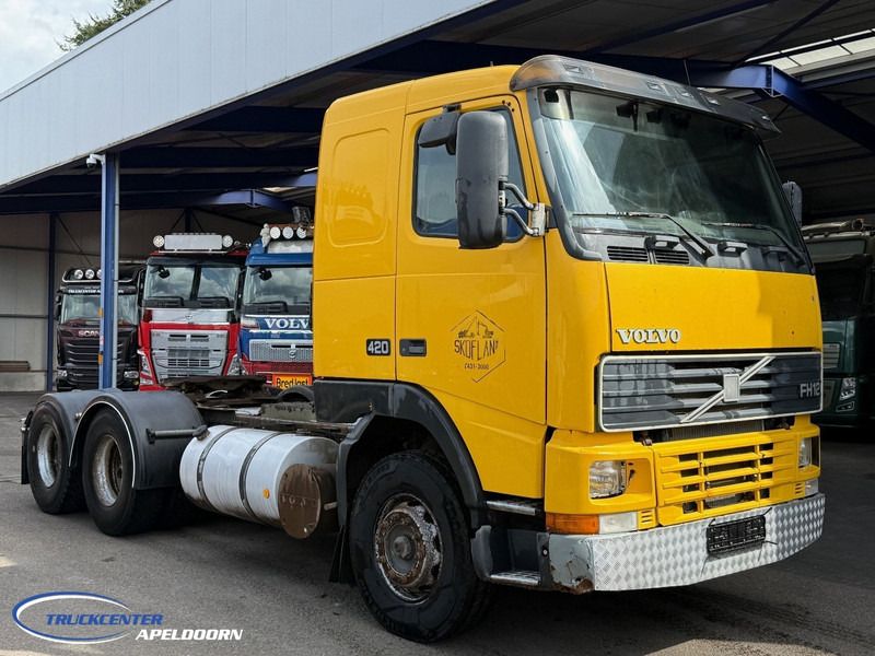 Volvo FH 12 - 420 6x4, Handgeschakeld, Euro 2, Hydrauliek - Cap tractor: Foto 1 Volvo FH 12 - 420 6x4, Handgeschakeld, Euro 2, Hydrauliek - Cap tractor: Foto 1