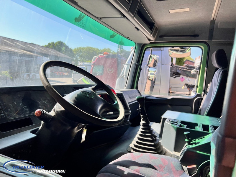 Mercedes-Benz Actros 4140 Naaktgeboren Vortex VP8000, 8x4 Steel spring Manuel - Maşină pentru vidanjări: Foto 5 Mercedes-Benz Actros 4140 Naaktgeboren Vortex VP8000, 8x4 Steel spring Manuel - Maşină pentru vidanjări: Foto 5