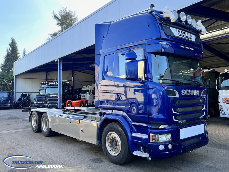 Scania R730 V8 6x4, Retarder, Clutch! Pto, Topline - Camion şasiu: Foto 1 Scania R730 V8 6x4, Retarder, Clutch! Pto, Topline - Camion şasiu: Foto 1