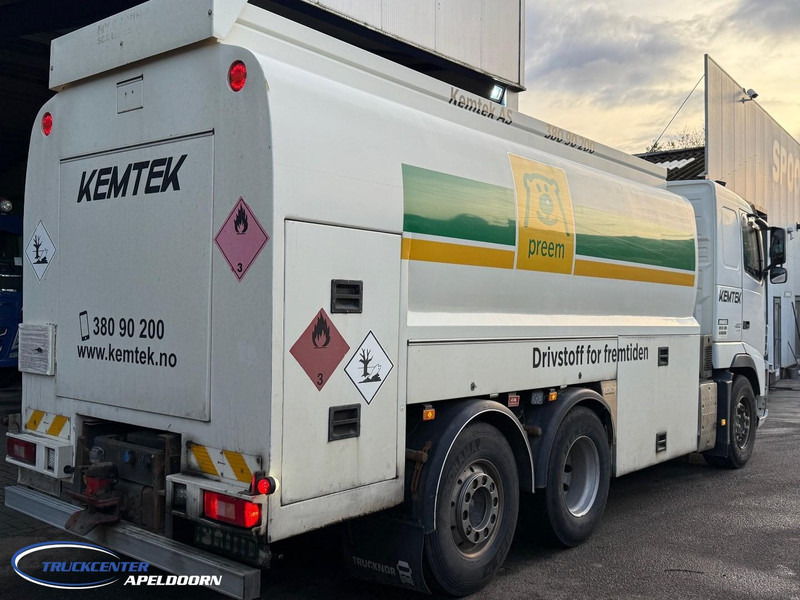 Volvo FH 480 18000 Liter ADR, 4 Compartimenten, Stuuras - Camion cisternă: Foto 2 Volvo FH 480 18000 Liter ADR, 4 Compartimenten, Stuuras - Camion cisternă: Foto 2