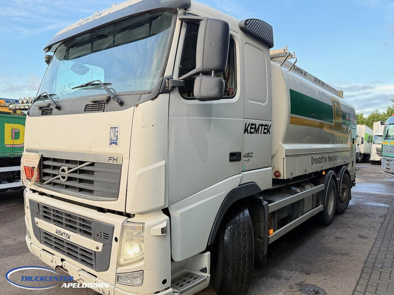 Volvo FH 480 18000 Liter ADR, 4 Compartimenten, Stuuras - Camion cisternă: Foto 3 Volvo FH 480 18000 Liter ADR, 4 Compartimenten, Stuuras - Camion cisternă: Foto 3
