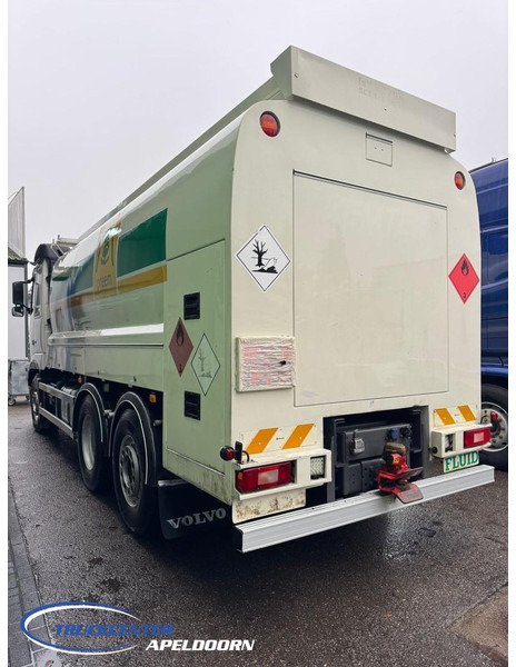 Volvo FH 480 18000 Liter ADR, 4 Compartimenten, Stuuras - Camion cisternă: Foto 4 Volvo FH 480 18000 Liter ADR, 4 Compartimenten, Stuuras - Camion cisternă: Foto 4