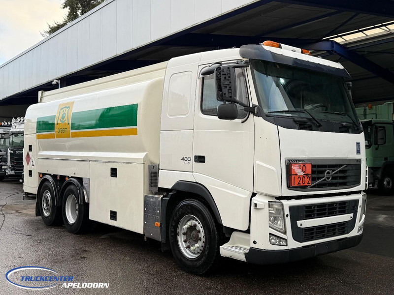 Volvo FH 480 18000 Liter ADR, 4 Compartimenten, Stuuras - Camion cisternă: Foto 1 Volvo FH 480 18000 Liter ADR, 4 Compartimenten, Stuuras - Camion cisternă: Foto 1