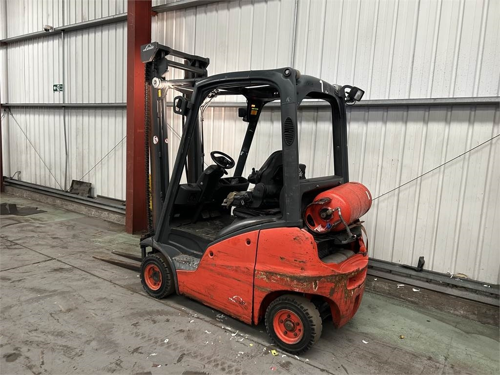 Linde H14T-01 - Stivuitor GPL: Foto 3 Linde H14T-01 - Stivuitor GPL: Foto 3
