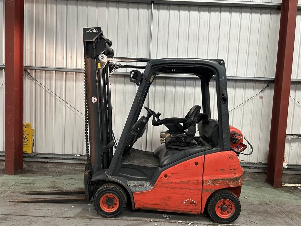 Linde H14T-01 - Stivuitor GPL: Foto 1 Linde H14T-01 - Stivuitor GPL: Foto 1