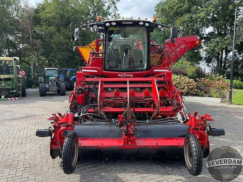 Grimme Maxtron 620 - Combină de recoltat sfeclă: Foto 5 Grimme Maxtron 620 - Combină de recoltat sfeclă: Foto 5