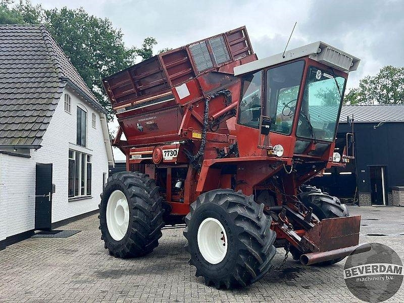 Hesston 7730 - Utilaje agricole: Foto 4 Hesston 7730 - Utilaje agricole: Foto 4