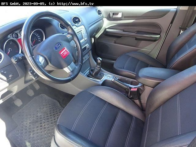 Ford Focus Turnier 1.6 TDCI - Dubă: Foto 4 Ford Focus Turnier 1.6 TDCI - Dubă: Foto 4