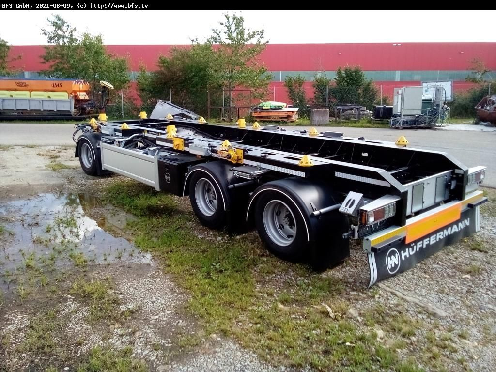 Hüffermann Vario-Carrier HMA 2424 ZB 3-Achs für Absetzmulde - Remorcă abroll/ Skiploader: Foto 3 Hüffermann Vario-Carrier HMA 2424 ZB 3-Achs für Absetzmulde - Remorcă abroll/ Skiploader: Foto 3