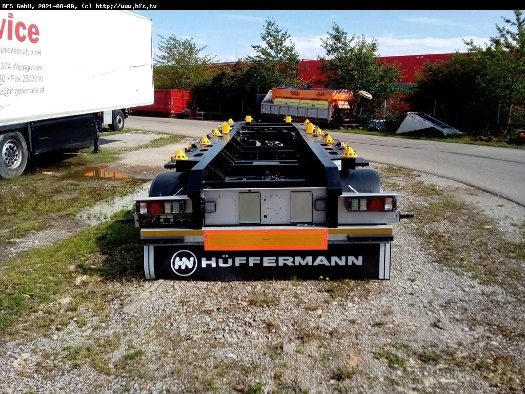Hüffermann Vario-Carrier HMA 2424 ZB 3-Achs für Absetzmulde - Remorcă abroll/ Skiploader: Foto 2 Hüffermann Vario-Carrier HMA 2424 ZB 3-Achs für Absetzmulde - Remorcă abroll/ Skiploader: Foto 2