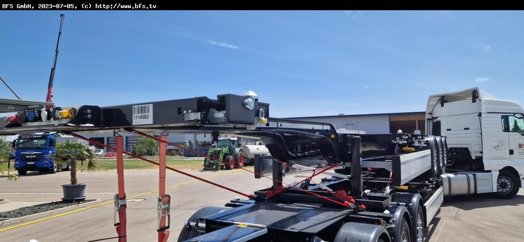 Krone Container Chassi SDC 27 eLTU5-2 Krone Container Chassi SDC 27 eLTU5-2 - Semiremorcă transport containere/ Swap body: Foto 4 Krone Container Chassi SDC 27 eLTU5-2 Krone Container Chassi SDC 27 eLTU5-2 - Semiremorcă transport containere/ Swap body: Foto 4